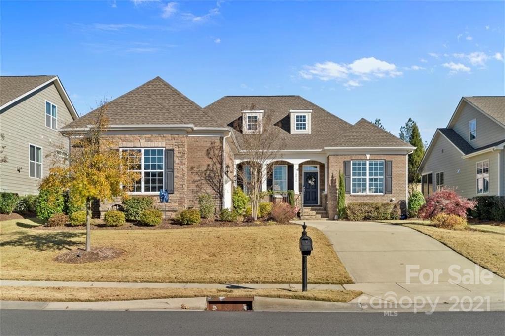 15016 High Bluff Court Charlotte NC 28278