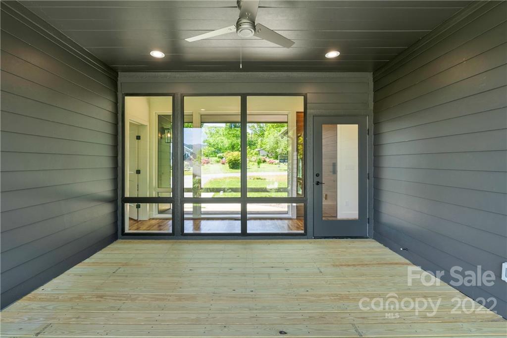 102 Timberview Drive Swannanoa NC 28778