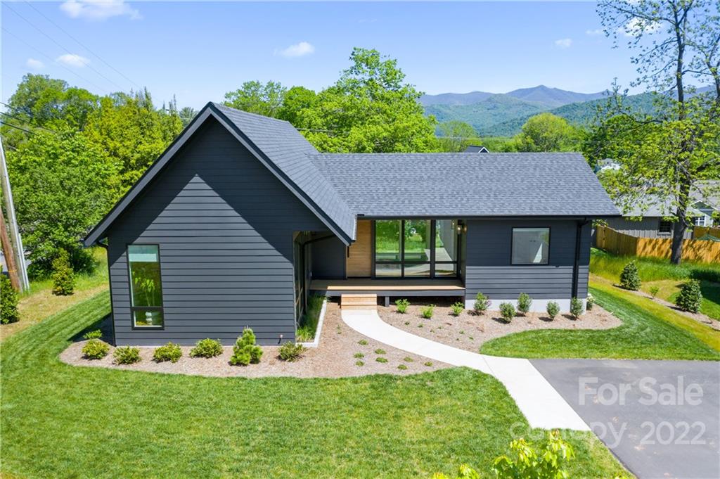 102 Timberview Drive Swannanoa NC 28778
