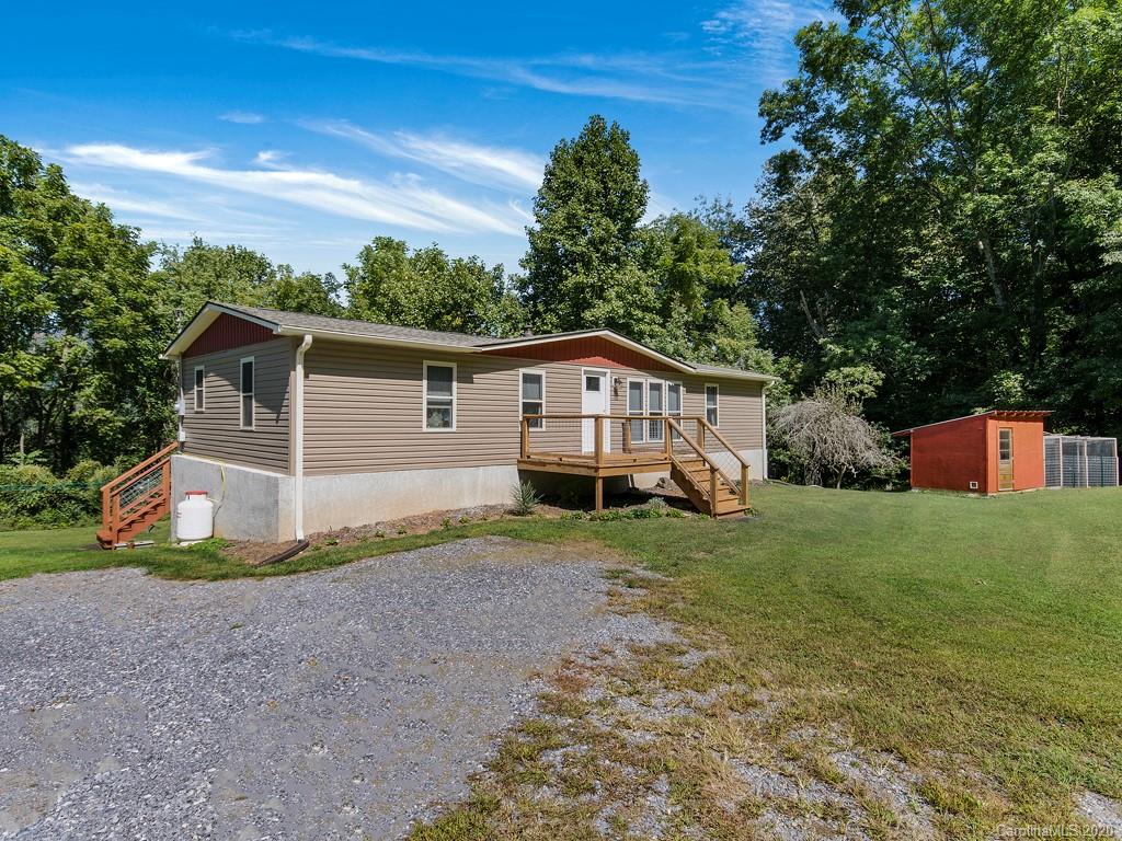 888 Hall Top Road Waynesville NC 28786