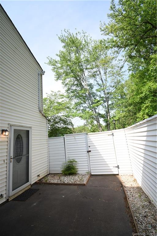 7126 Stonington Lane Charlotte NC 28227
