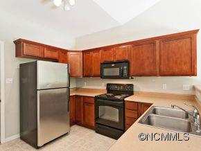 78 Woodcreek Circle Swannanoa NC 28778