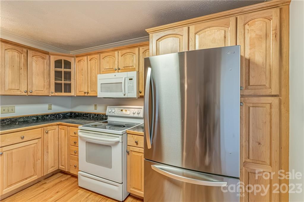 17 Fieldcrest Circle Asheville NC 28806
