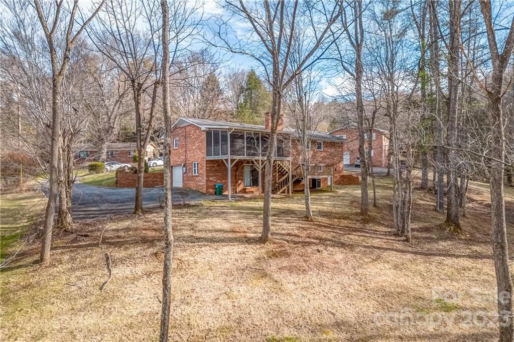 17 Fieldcrest Circle Asheville NC 28806