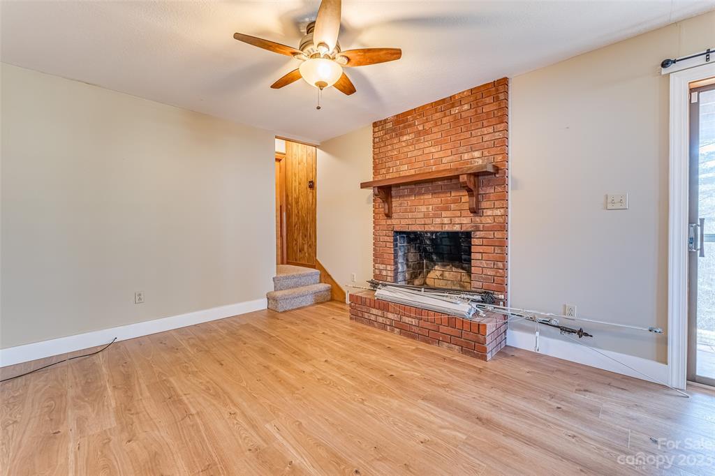 17 Fieldcrest Circle Asheville NC 28806