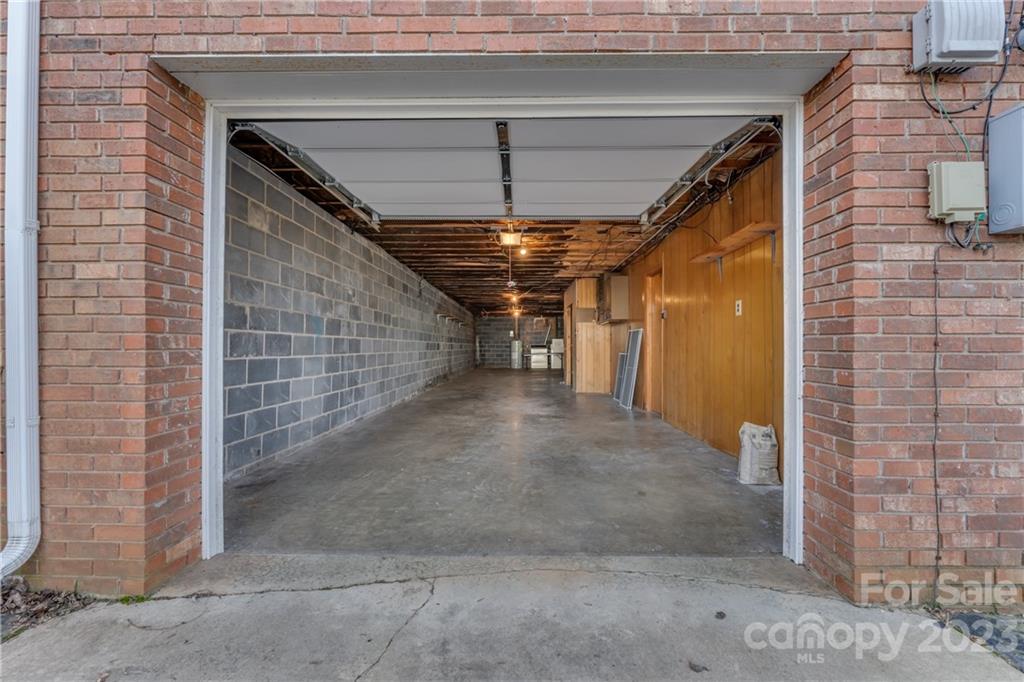 17 Fieldcrest Circle Asheville NC 28806
