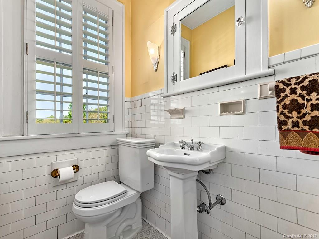 353 Midland Drive Asheville NC 28804