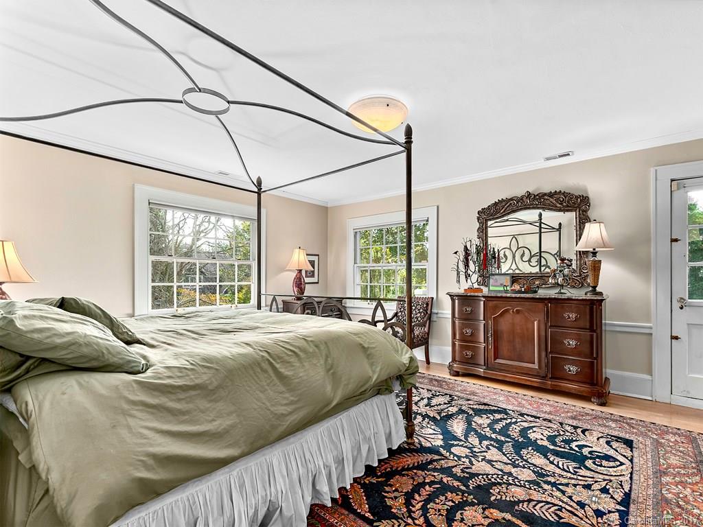 353 Midland Drive Asheville NC 28804