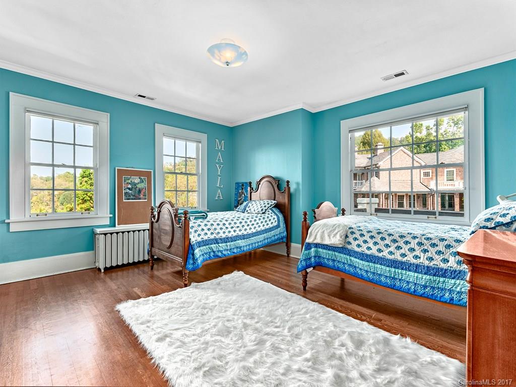 353 Midland Drive Asheville NC 28804