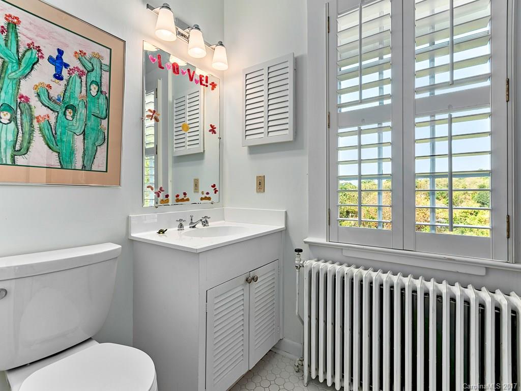 353 Midland Drive Asheville NC 28804