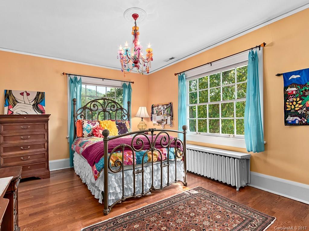 353 Midland Drive Asheville NC 28804
