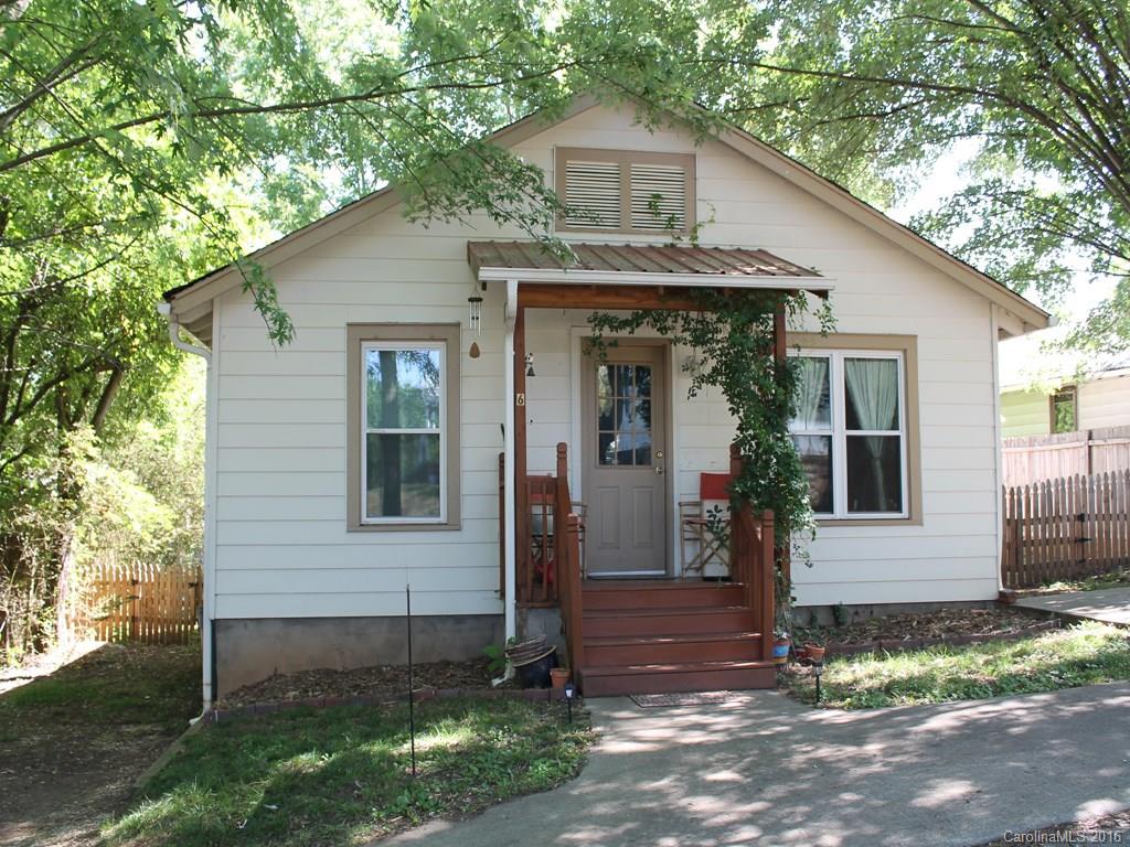6 Hopedale Circle Asheville NC 28806