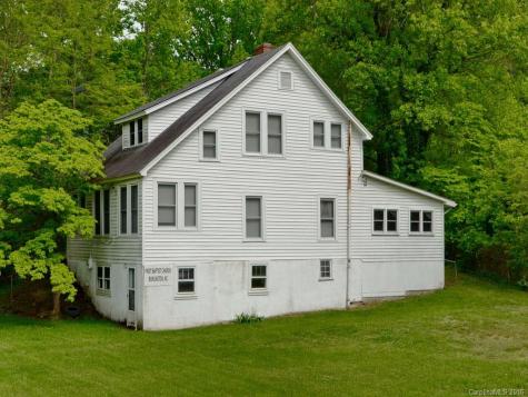 2 Craven Hill Circle Black Mountain NC 28711