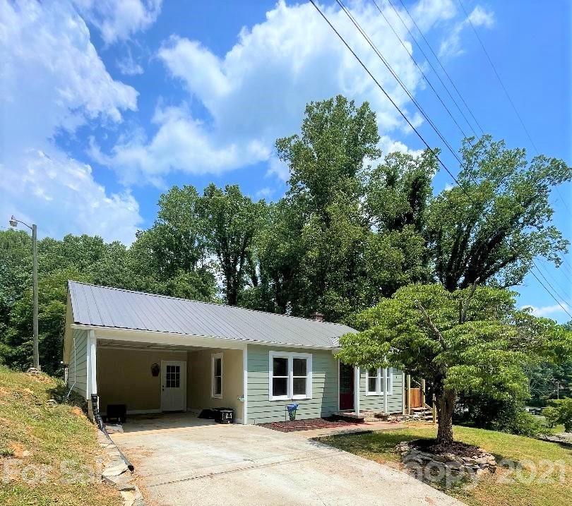 325 Dogwood Lane Marion NC 28752