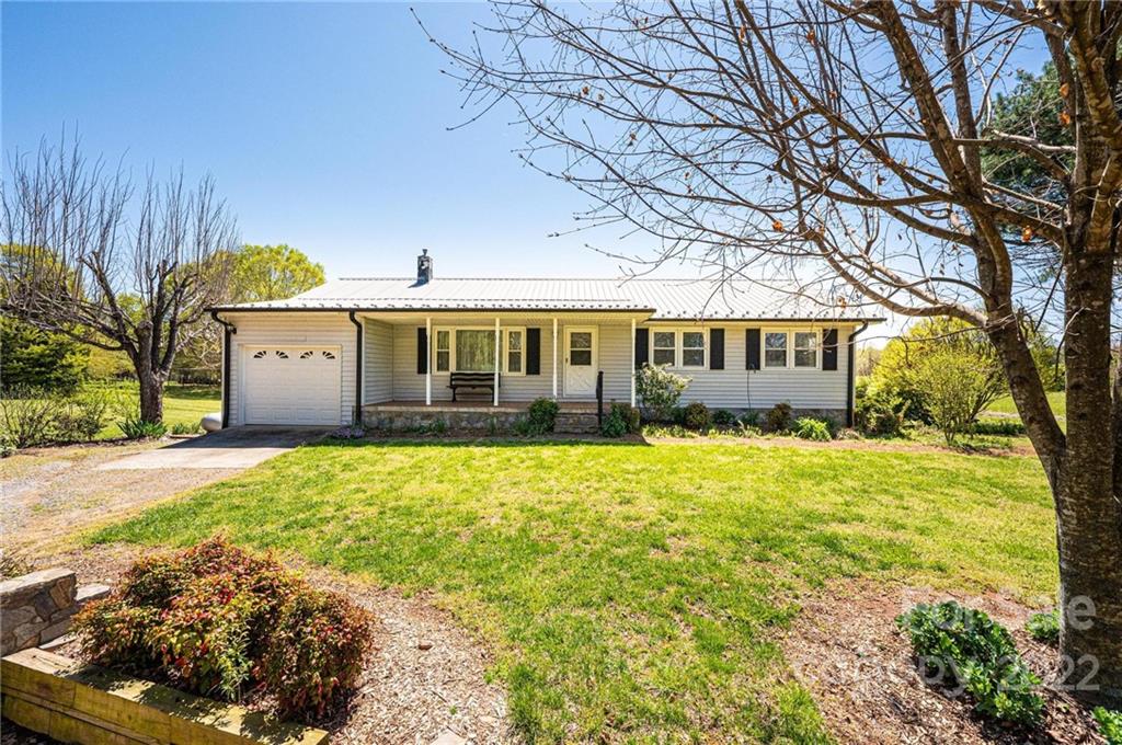 4424 Sulphur Springs Road NE Hickory NC 28601
