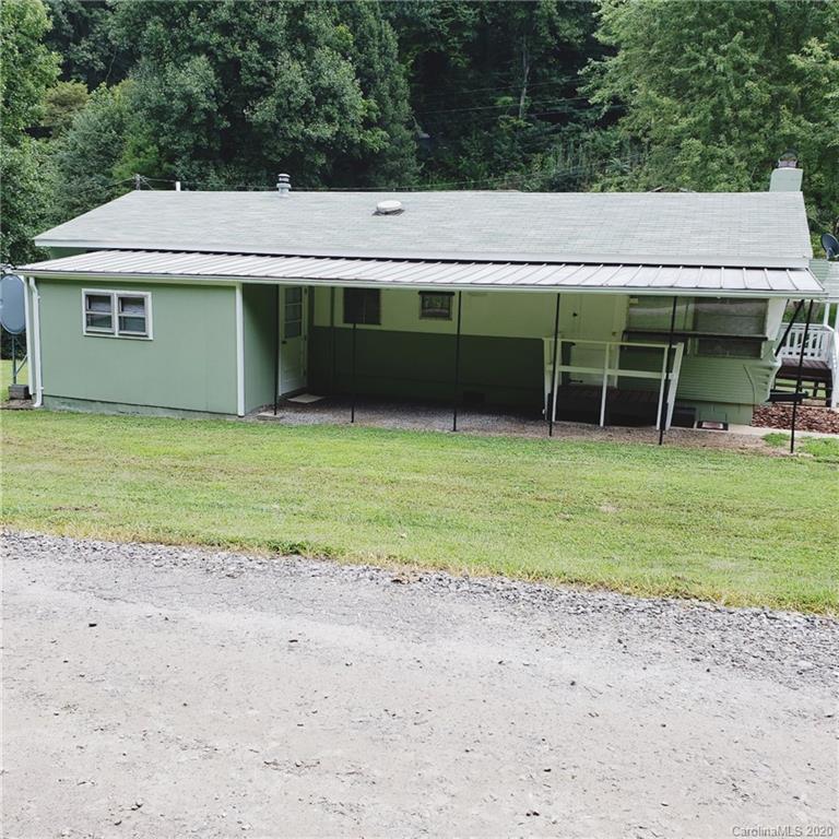 13 Castle Drive Clyde NC 28721