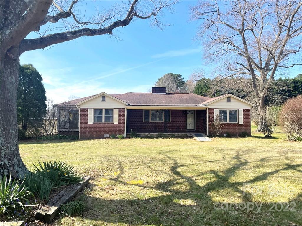 1650 29th Avenue Drive NE Hickory NC 28601