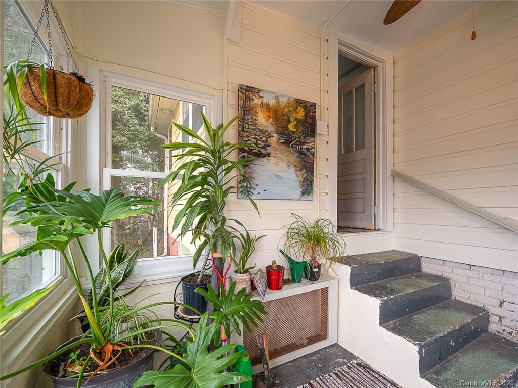 96 Pearson Drive Asheville NC 28801