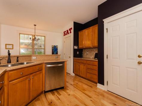 411 Mountain Wasp Drive Biltmore Lake NC 28715