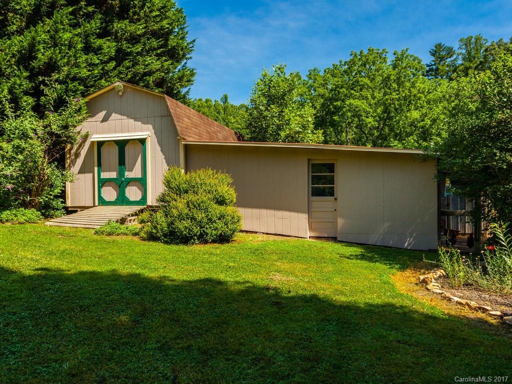 110 Brooks Cove Road Candler NC 28715