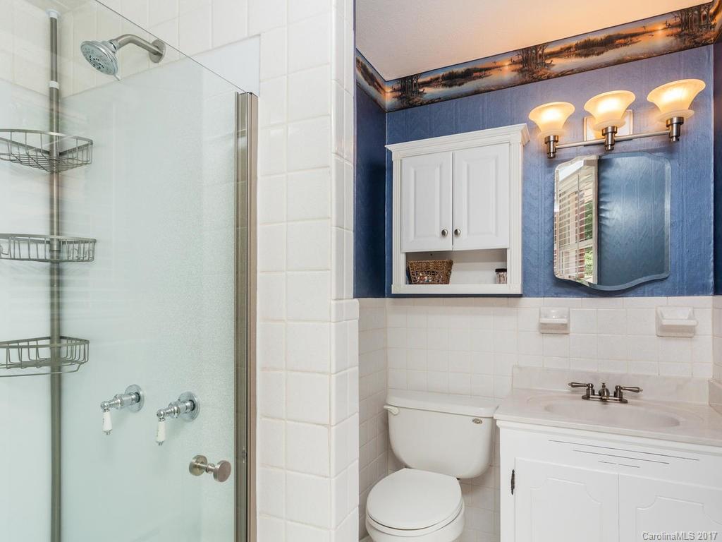 110 Brooks Cove Road Candler NC 28715