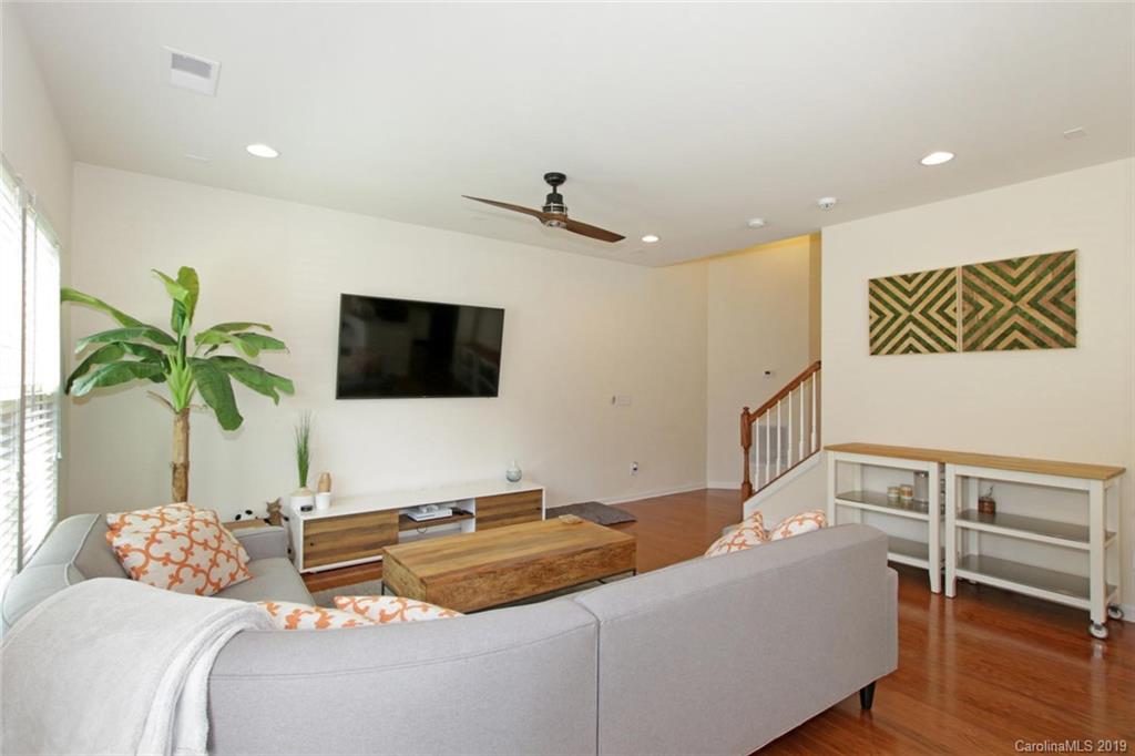 3237 Major Samuals Way Charlotte NC 28208