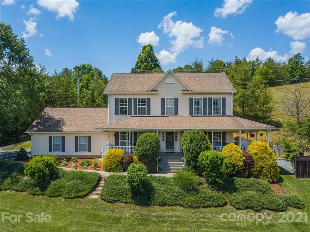 5 Retreat Place Weaverville NC 28787