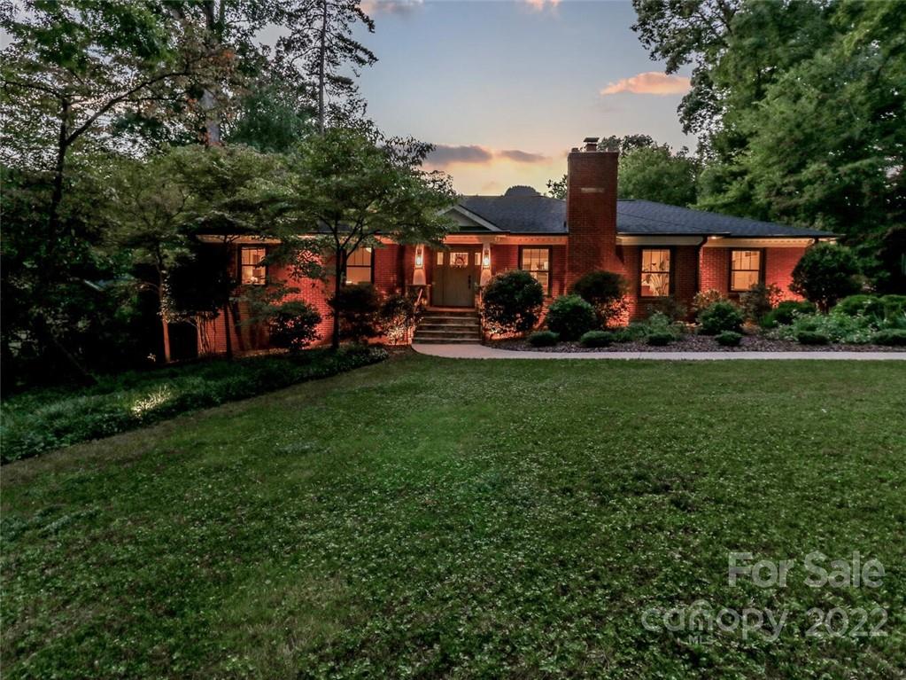 733 Larkhall Lane Charlotte NC 28211