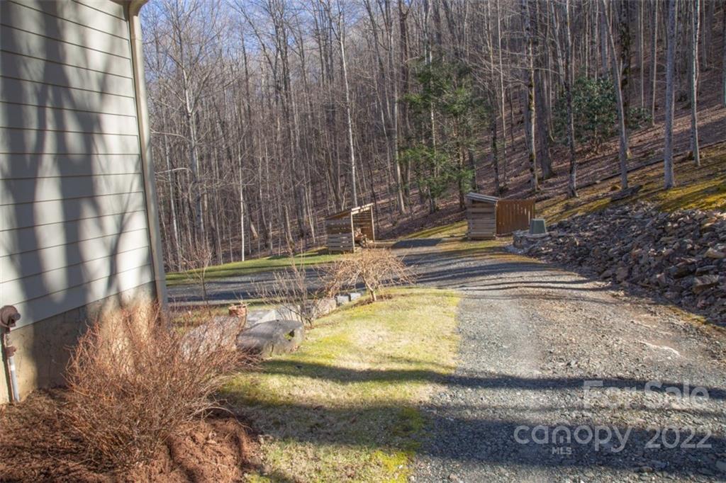1645 Hickory Springs Road Burnsville NC 28714
