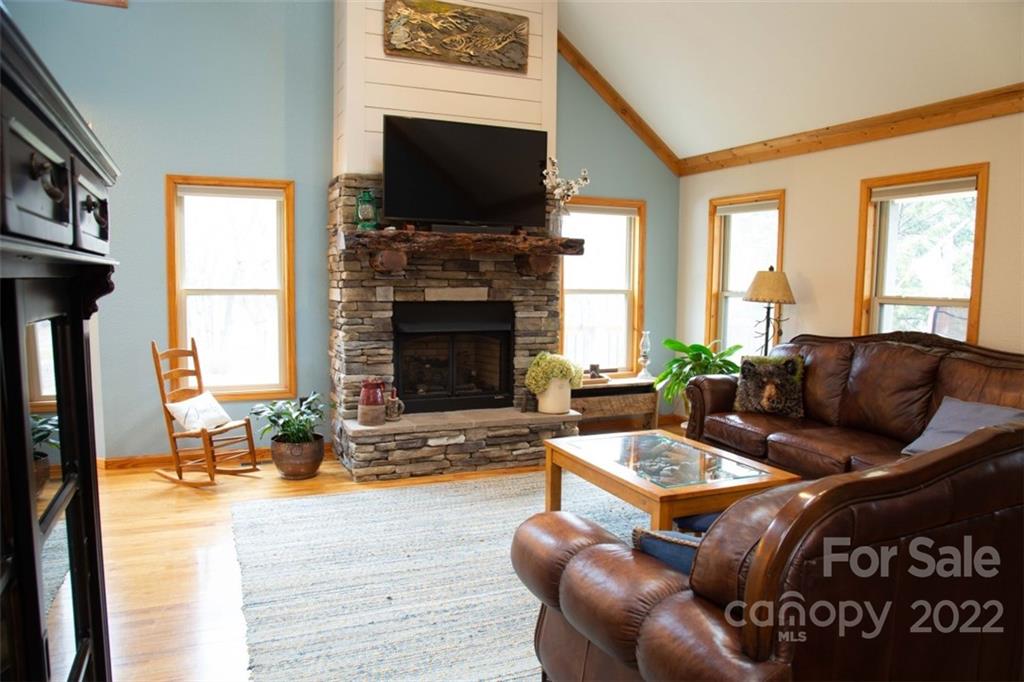 1645 Hickory Springs Road Burnsville NC 28714