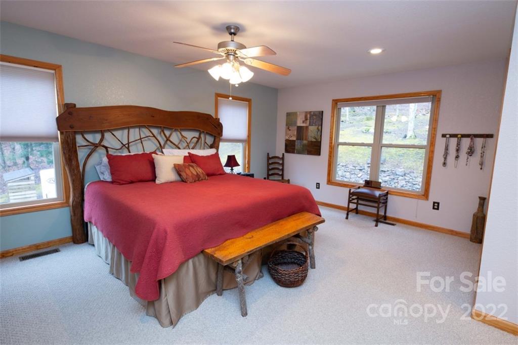 1645 Hickory Springs Road Burnsville NC 28714