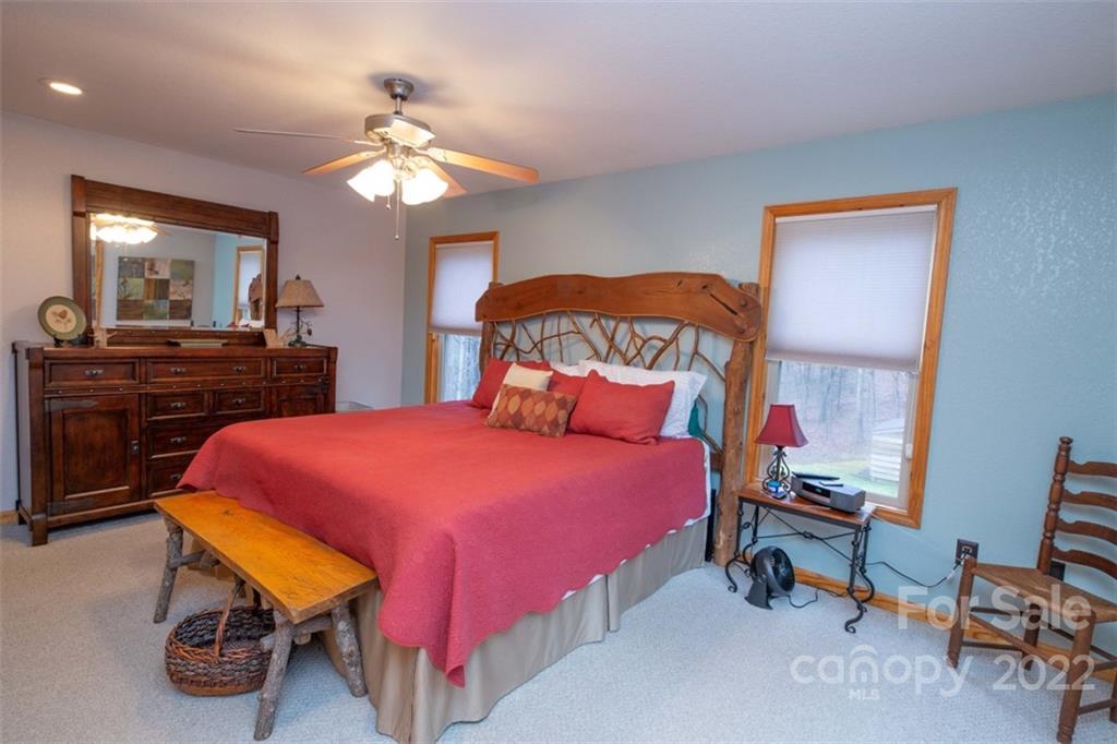 1645 Hickory Springs Road Burnsville NC 28714