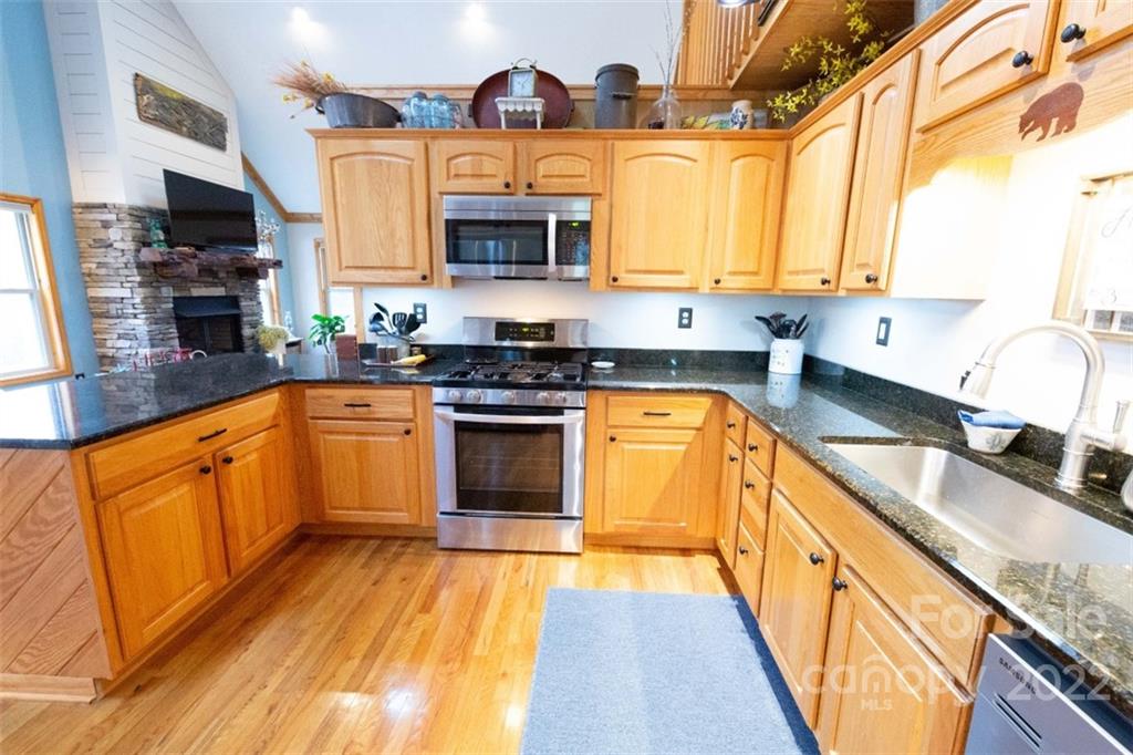 1645 Hickory Springs Road Burnsville NC 28714