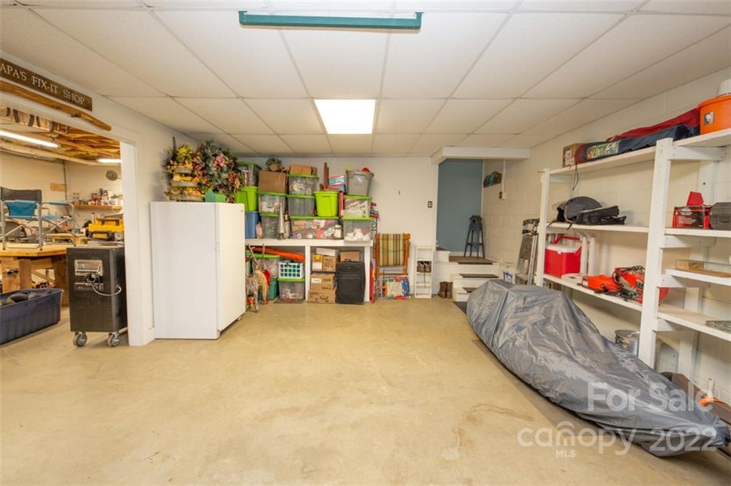 1645 Hickory Springs Road Burnsville NC 28714