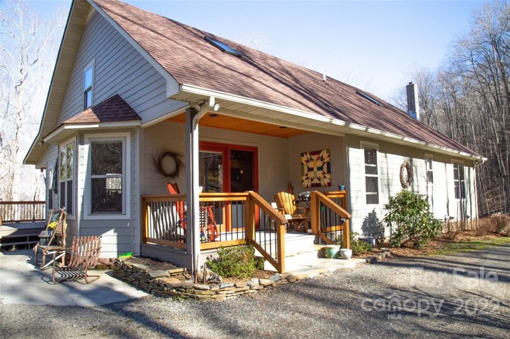 1645 Hickory Springs Road Burnsville NC 28714