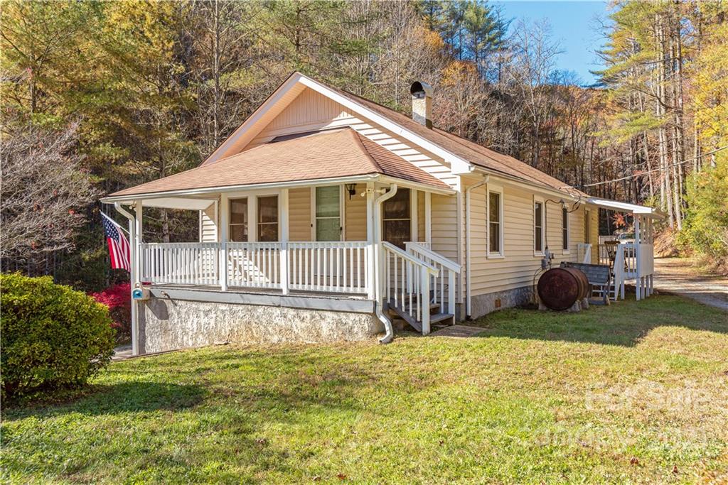 1896 Frozen Creek Road Brevard NC 28712