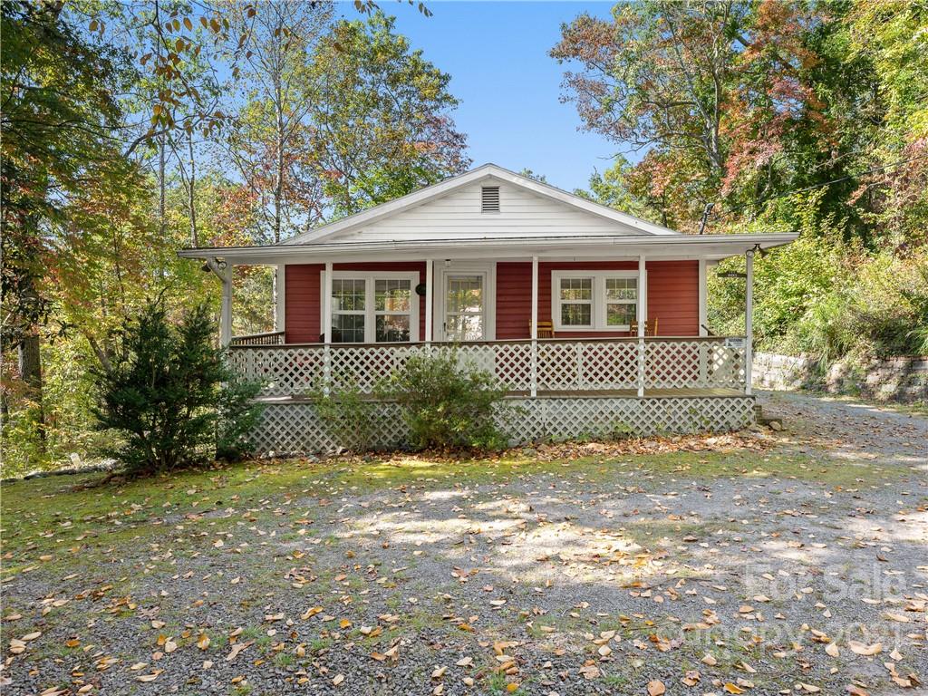 20 Dunsmore Avenue Black Mountain NC 28711