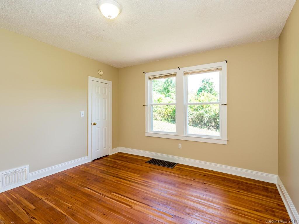 156 New Haw Creek Road Asheville NC 28805