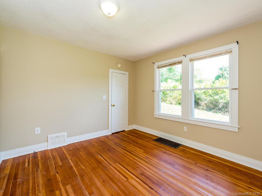 156 New Haw Creek Road Asheville NC 28805