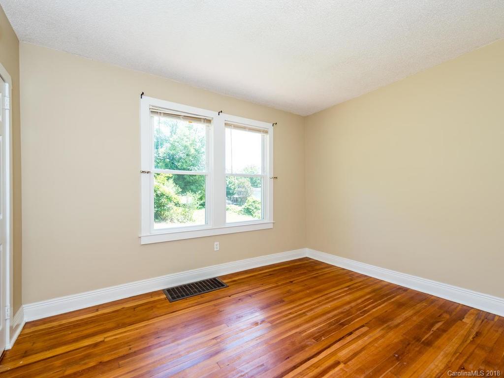 156 New Haw Creek Road Asheville NC 28805