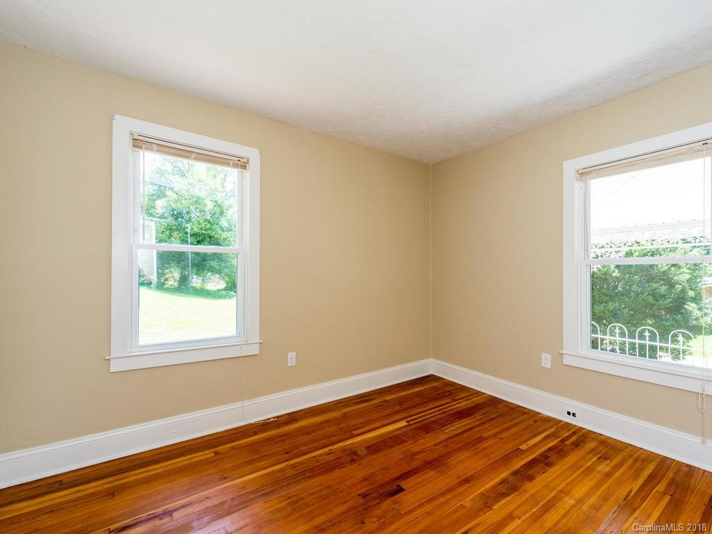 156 New Haw Creek Road Asheville NC 28805