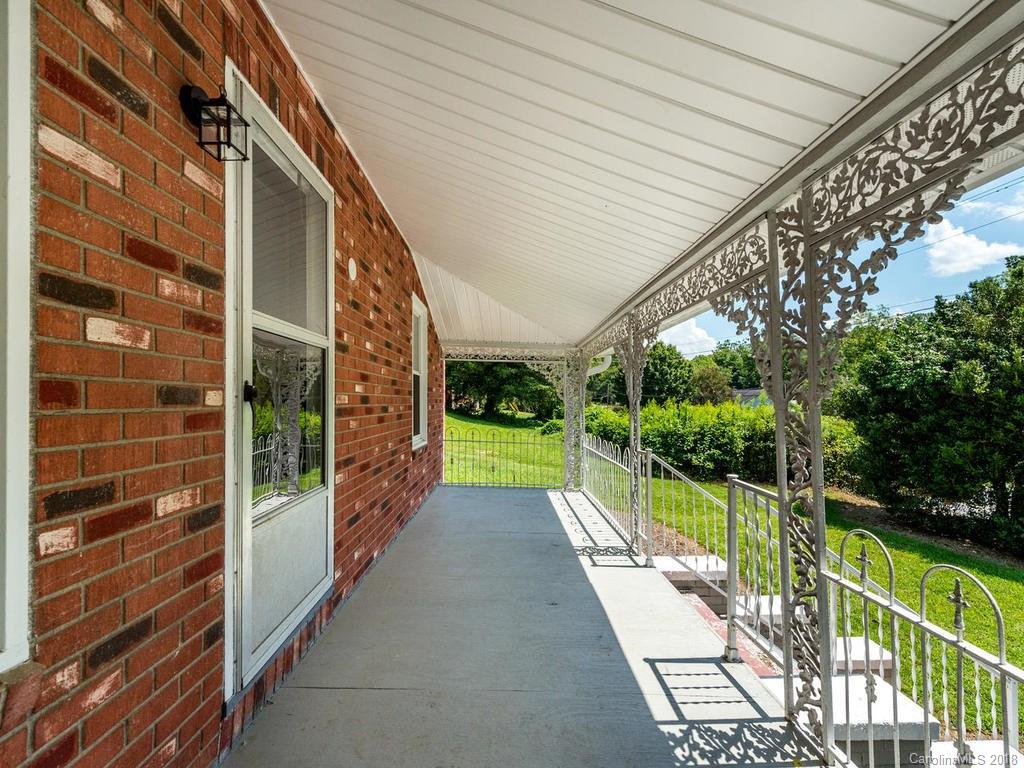 156 New Haw Creek Road Asheville NC 28805