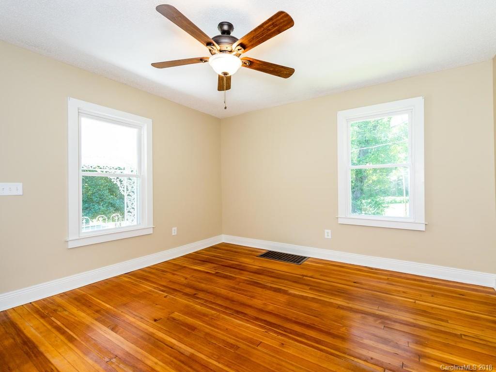 156 New Haw Creek Road Asheville NC 28805