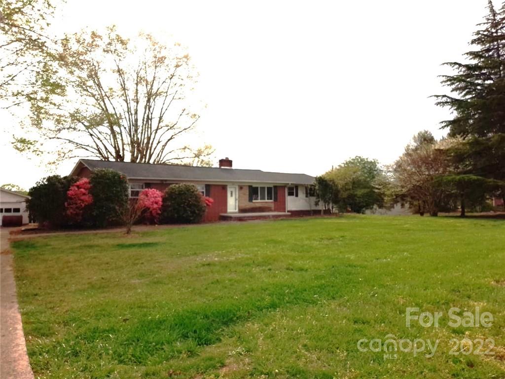 2059 Zion Church Road Hickory NC 28602