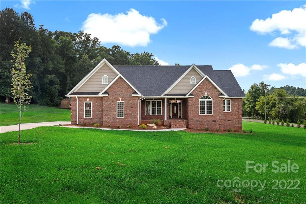 22 Pleasant Meadow Estates Drive Marion NC 28752