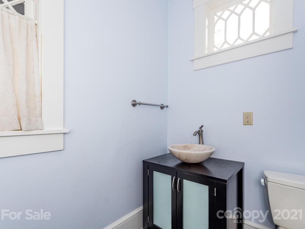 135 Flint Street Asheville NC 28801
