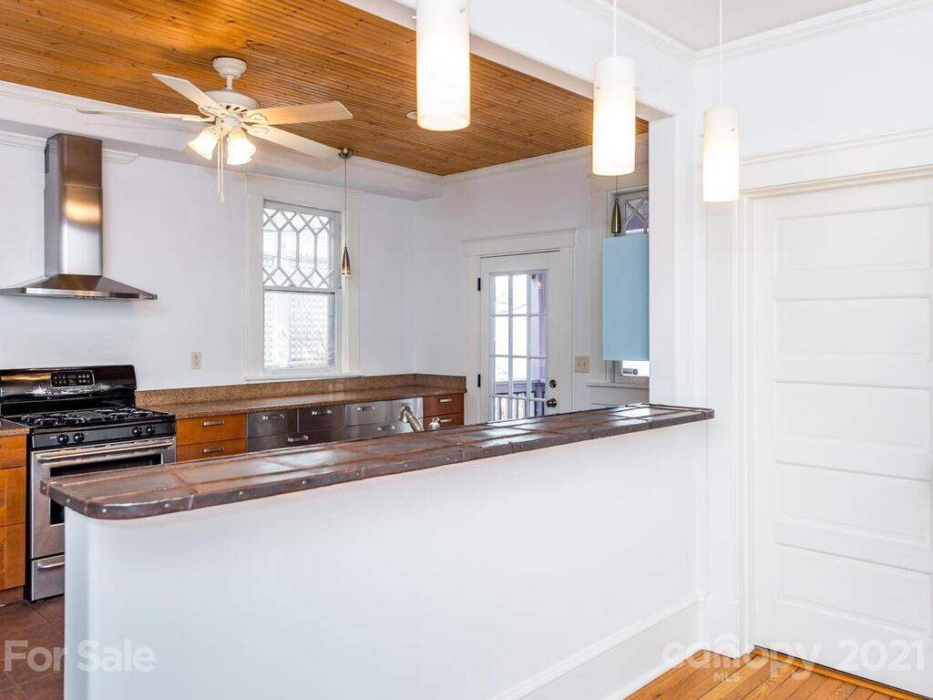 135 Flint Street Asheville NC 28801
