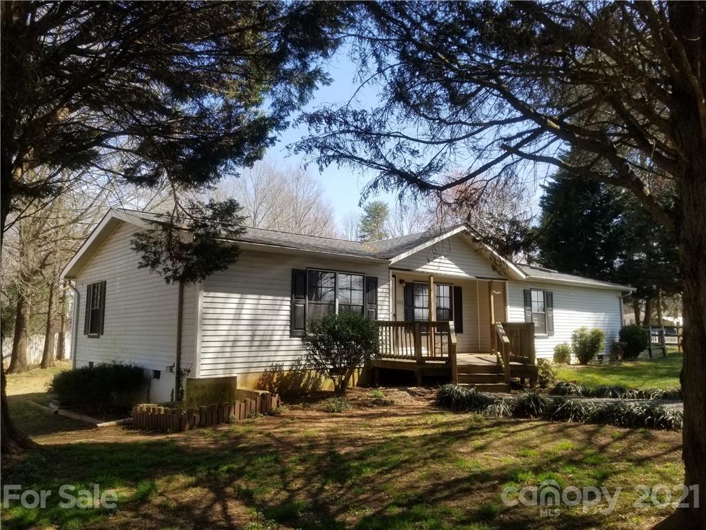 101 E Trace Drive Newton NC 28658