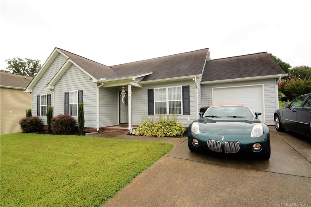 1691 Brookgreen Avenue Statesville NC 28677
