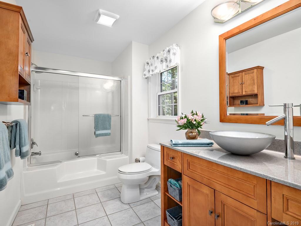 70 Cedarwood Drive Asheville NC 28803
